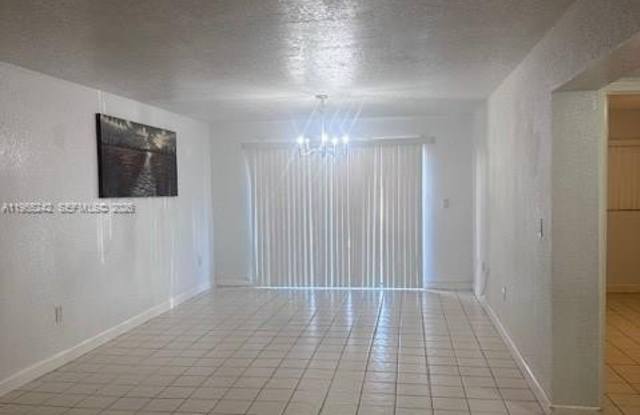 180 Royal Palm Rd photos photos