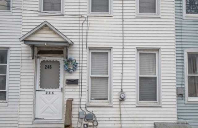 246 Washington St - 246 Washington Street, Phillipsburg, NJ 08865