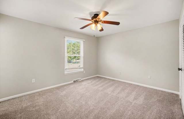 8301 Nathanael Greene Lane Gallery 4