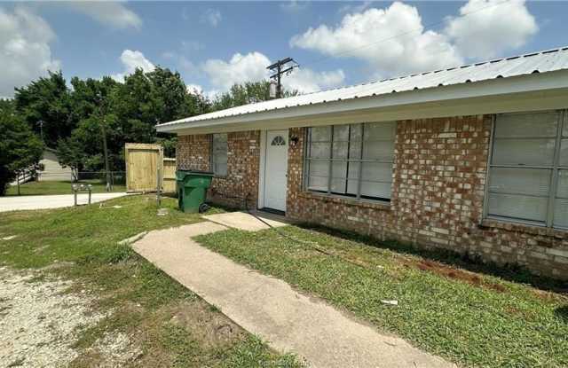 402 Bacon Street unit: 1 photos photos