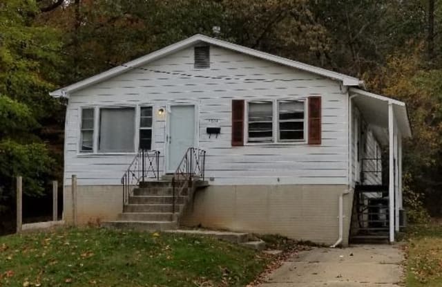 8600 34TH AVENUE - 8600 34th Avenue, College Park, MD 20740