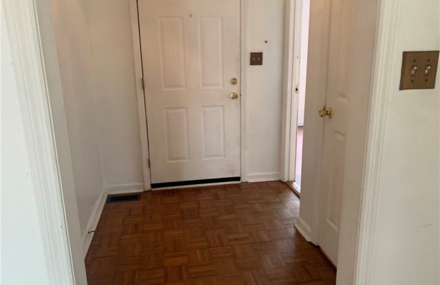 3323 Annawood Court Gallery 4