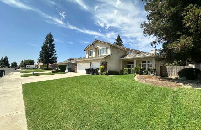 SW Two Story home Rent Ready! Gallery 4