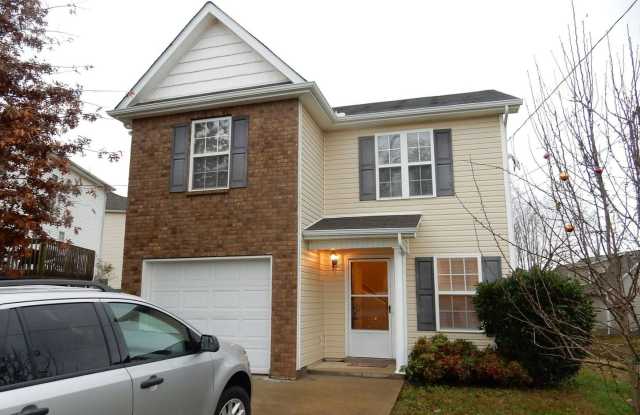 Nice three bedroom 2 1/2 bath with Garage on level lot in Laverne Tennessee Gallery 1