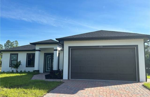 1214 Cherry Street E photos photos