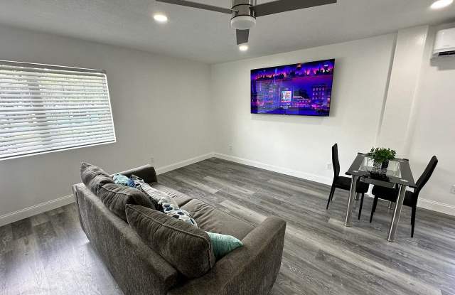 2402 Clark Ave photos photos