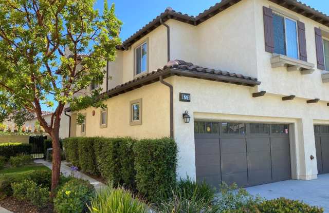 6770 Bountiful Lane - 6770 Bountiful Lane, Moorpark, CA 93021
