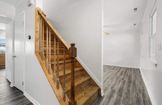 3423 Club House Road Gallery 4