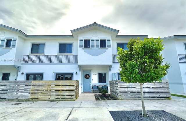 13356 SW 250th St photos photos