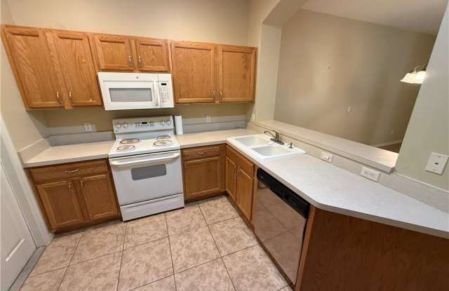 1658 W Spring Meadow Loop Gallery 4