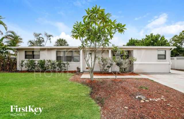 1500 Northwest 43rd Street photos photos
