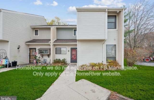 8 Tulip Ct - 8 Tulip Court, Mt Laurel Township, NJ 08054