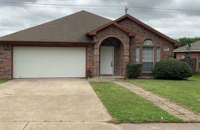 1017 Alden Drive - 1017 Alden Drive, Cedar Hill, TX 75104