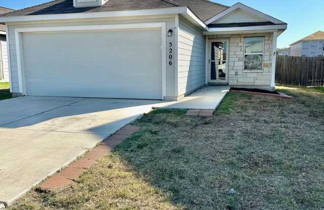 Beautiful home in Converse photos photos