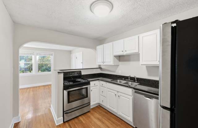 1377 Northwest Blvd - Apt A Gallery 3