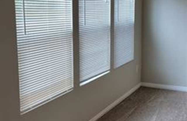 5988 W Port Ln #101 Gallery 3