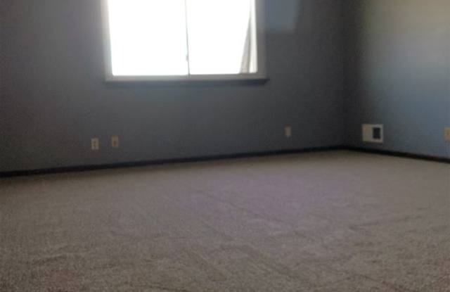 7347 Ames Cir Gallery 4
