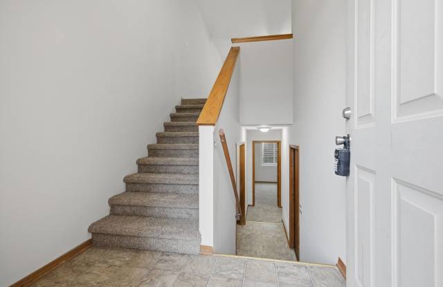 Please View 3D Virtual Walk-Through Before Scheduling a Showing Gallery 4