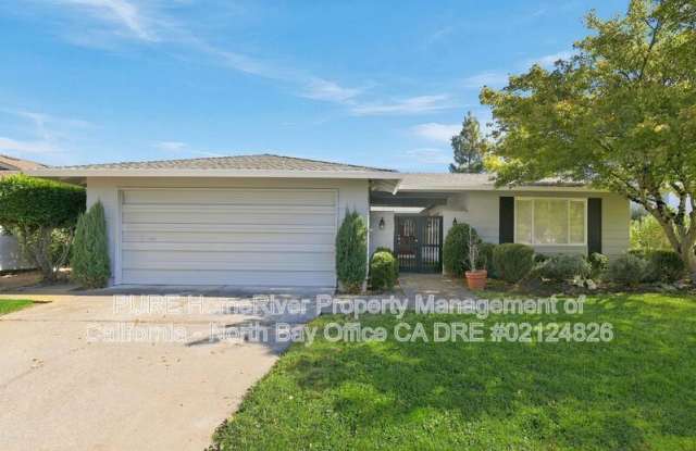320 Oak Leaf Cir Gallery 1