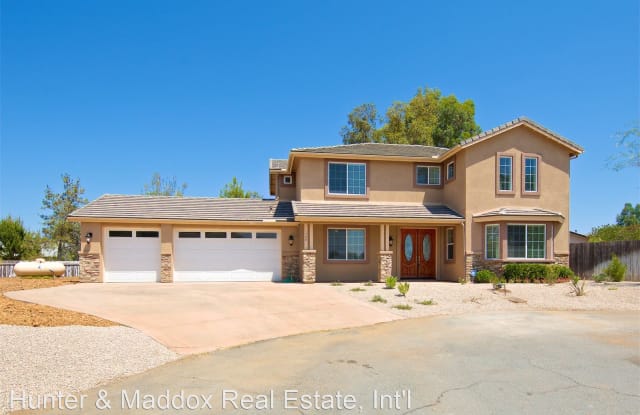 1508 Sara Marie Place - 1508 Sara Marie Place, Ramona, CA 92065