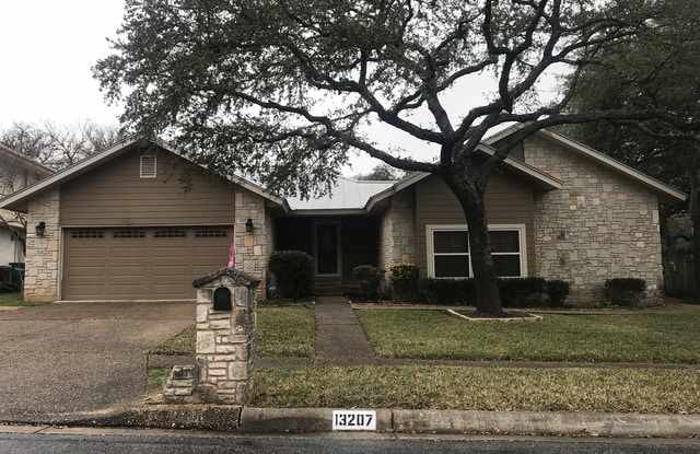 13207 VISTA DEL PUENTE - 13207 Vista Del Puente, San Antonio, TX 78216