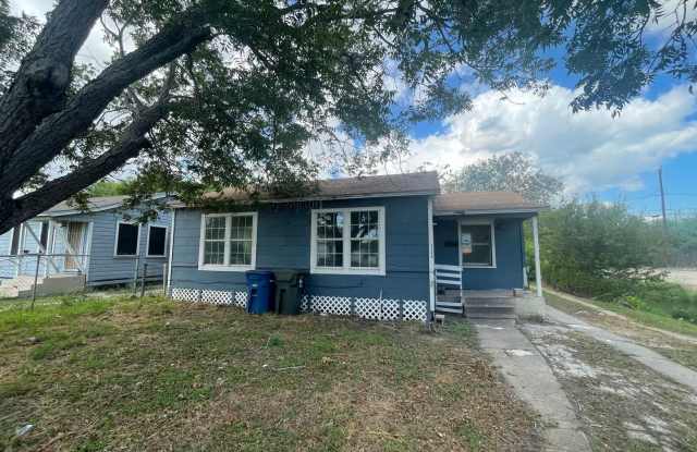 3-Bedroom Home in Central City-$199 move-in for ASAP move-in - 1265 Golla Drive, Corpus Christi, TX 78407