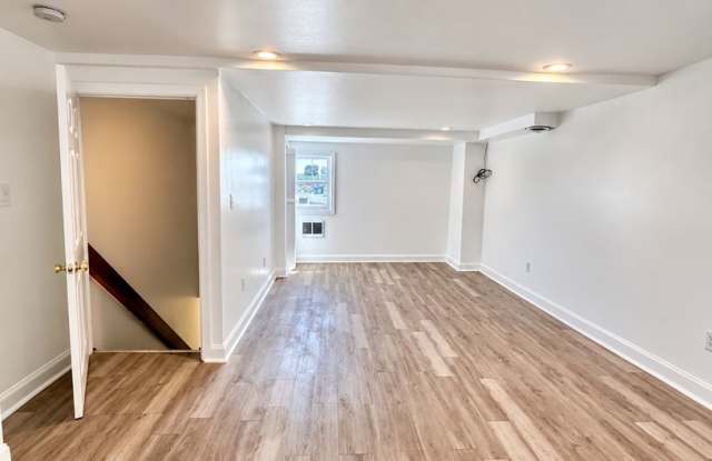 2213 N 33rd St (LO) Gallery 4