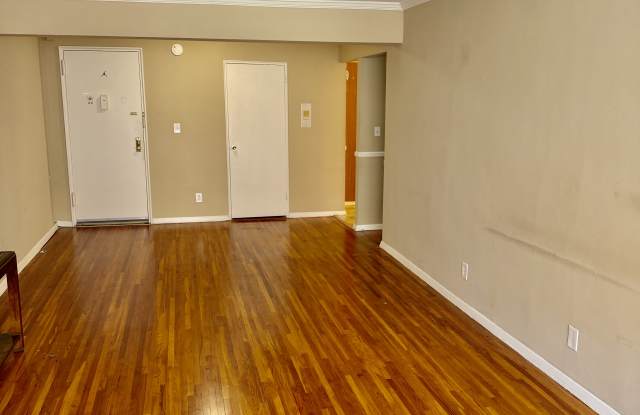 70 Croton Ave photos photos
