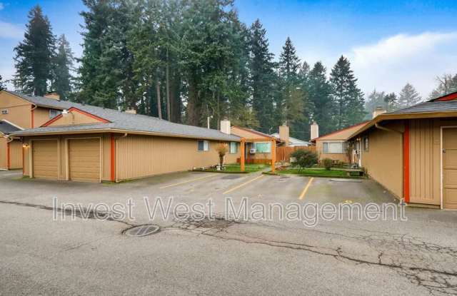 2815 E 19 Street photos photos