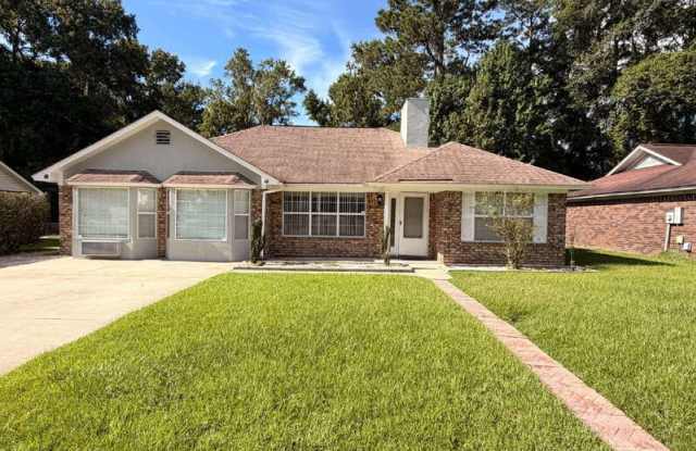 117 Bordeaux Ln Gallery 1