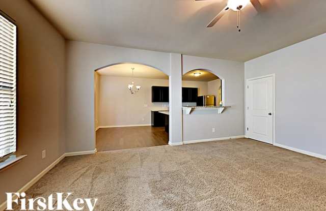 345 Rankin Circle Gallery 2