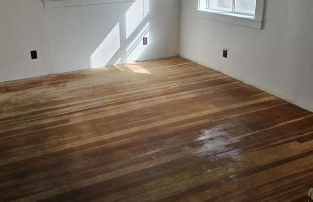 804 Beaumont Ave photos photos