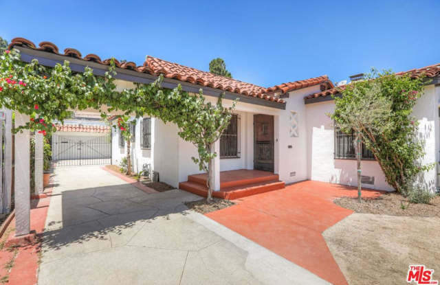 4152 BRUNSWICK Avenue Gallery 2