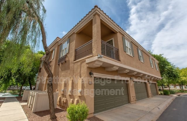 2724 S Voyager Dr photos photos