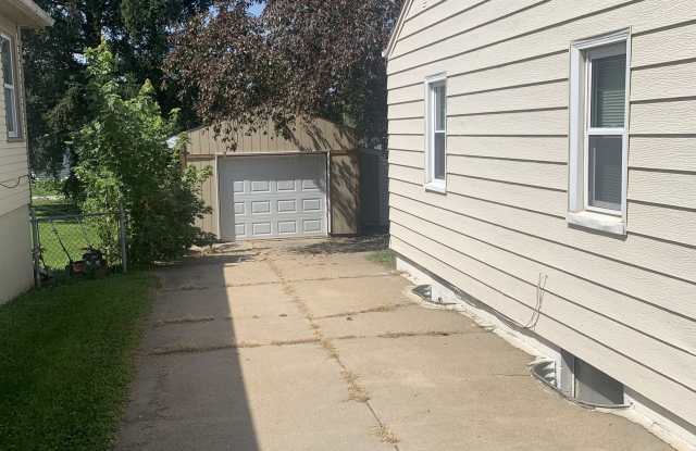 4152 N 61st Gallery 2