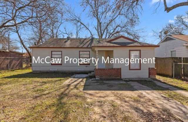 7722 Maxwell Avenue - 7722 Maxwell Avenue, Dallas, TX 75217