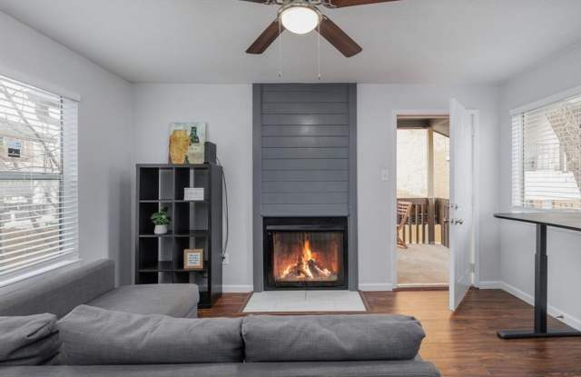 3004 Speedway Unit 6 - 3004 Speedway, Austin, TX 78705