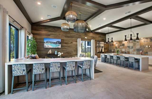 Sanibel Straits Gallery 2