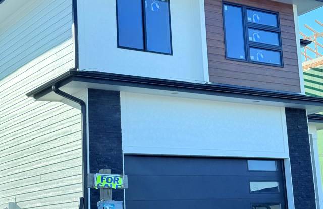 1110 Nw Sproul Dr - 1110 Northwest Sproul Drive, Dallas County, IA 50263