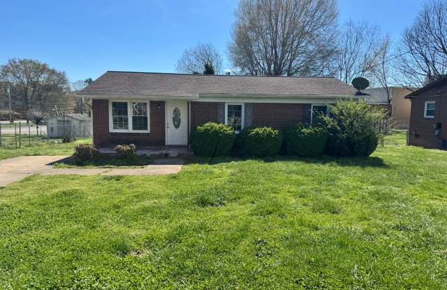 3/1 House in Shelby, NC photos photos