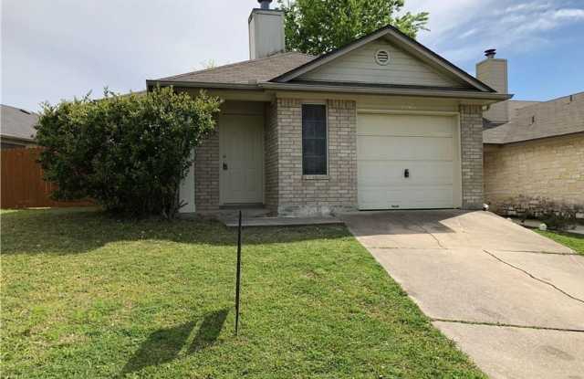 Charming 2 bedroom home - Available early June! photos photos