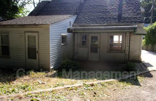 2356 BAILEY Gallery 3