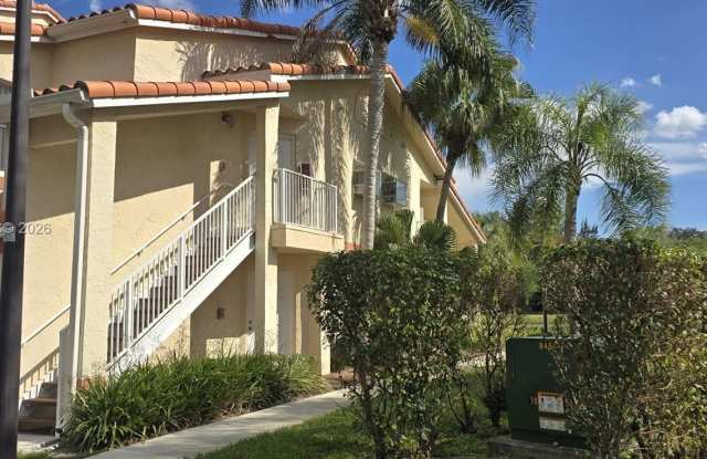 3300 N Pinewalk Dr N photos photos