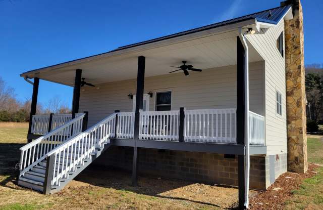 109 Carey Lane Gallery 3
