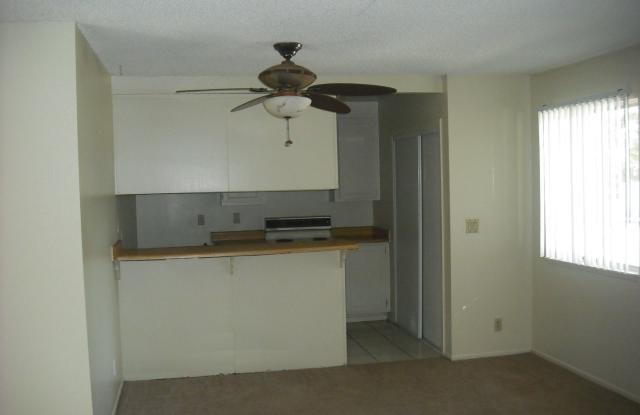 Spacious 1 bedroom condo with pool photos photos