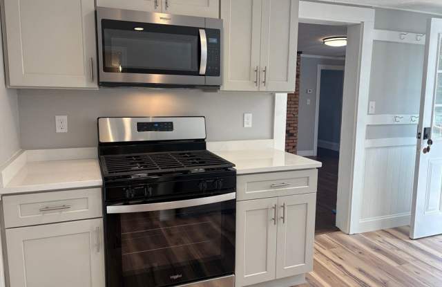 408 Neponset St photos photos