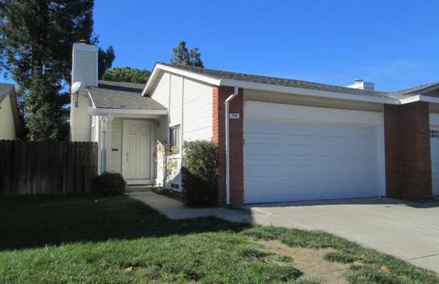 Cozy Living in the Heart of Brentwood - 709 Heather Place, Brentwood, CA 94513