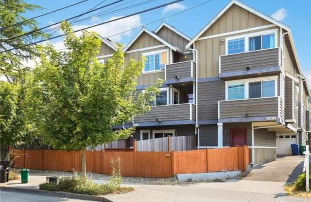 11014 Greenwood Ave N Unit #B - 1 photos photos 11014 Greenwood Ave N Unit #B - 1 photos photos