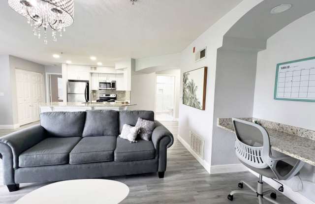 7250 Westpointe Boulevard Gallery 3