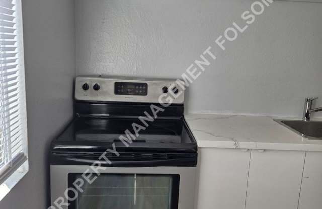 1 Bedroom Duplex in Historic Folsom Gallery 3